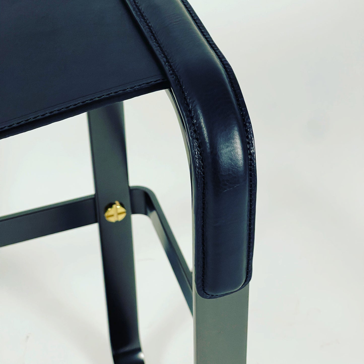 Wanderlust Taburete de Cocina - Hecho a mano y totalmente personalizable