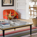 Mesa Baja Antique Boutique - Mid-Century con Detalles en Latón