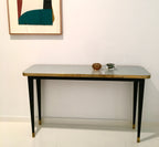 Consola Antique Boutique - Mid-Century con Detalles en Latón