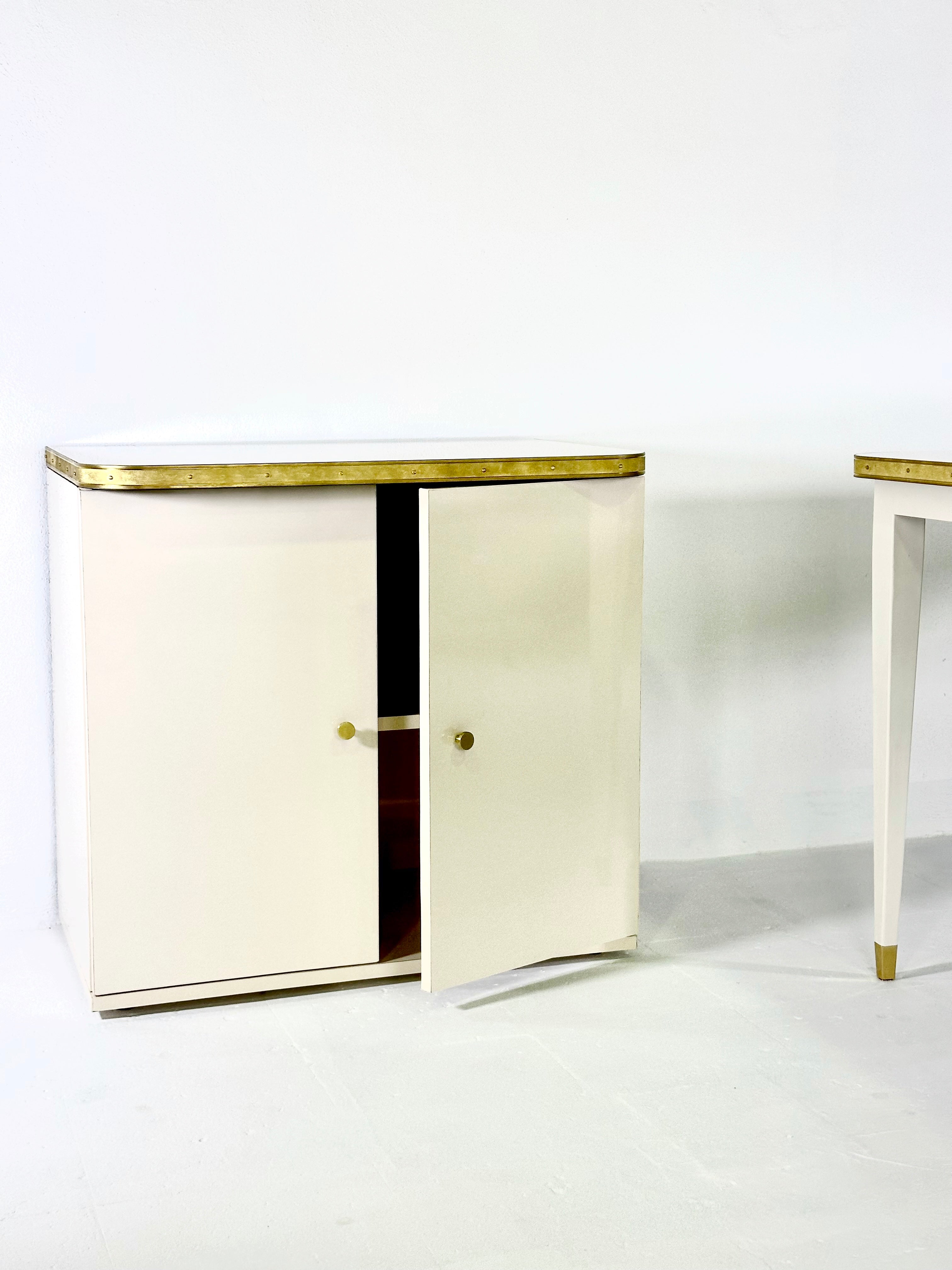Armario Antique Boutique - Mid-Century