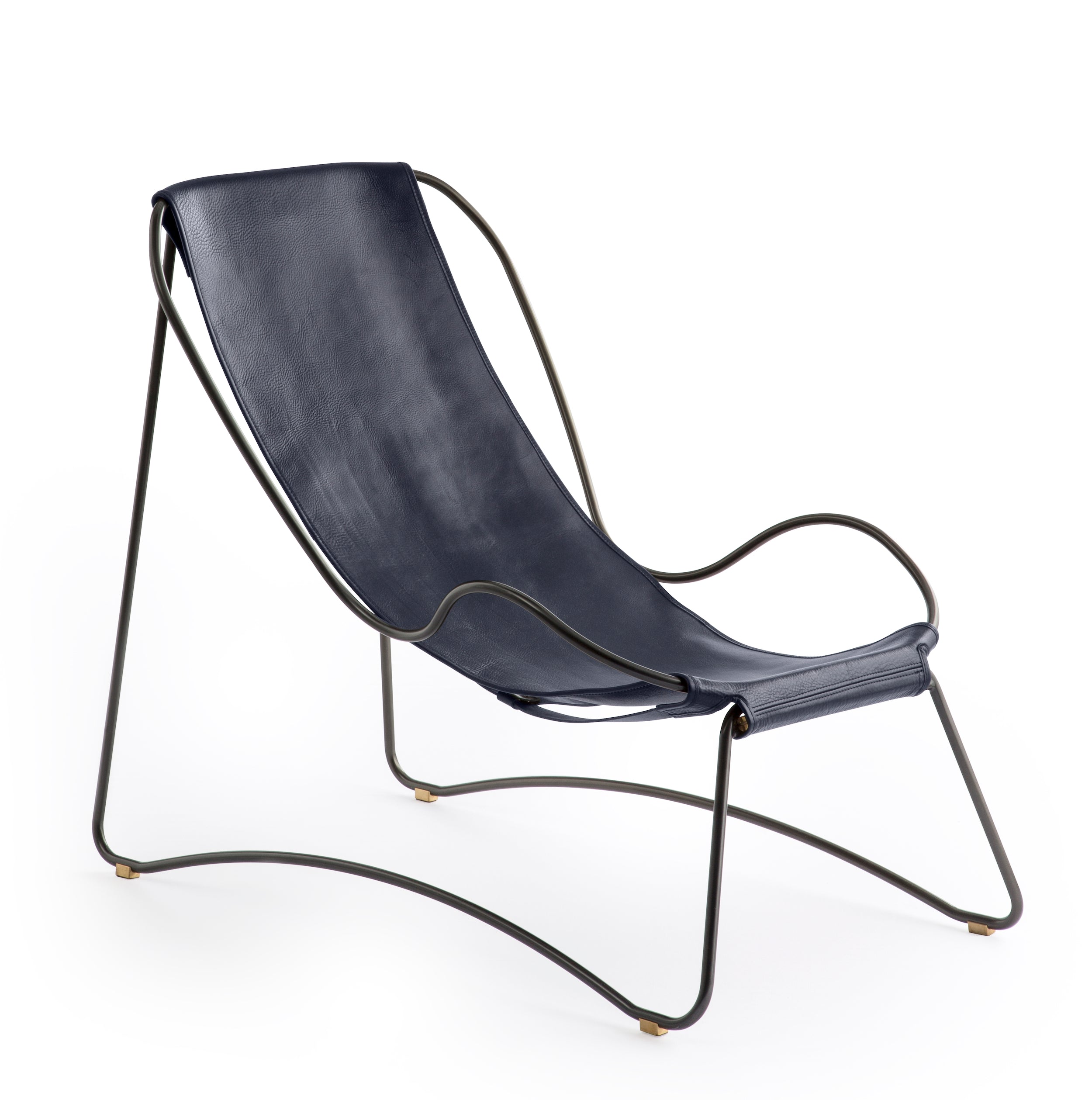Chaise Longue Hug - Diseño artesanal en cuero vacuno