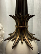 Pareja de Lámparas de Mesa Mid-Century en Bronce Patinado y Porcelana