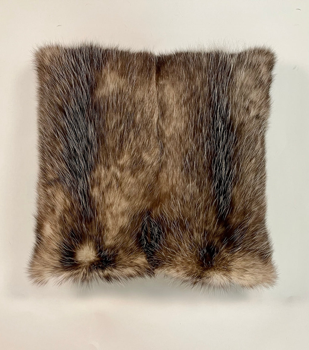 Cojín de Piel de Opossum con Relleno de Algodón y Plumón