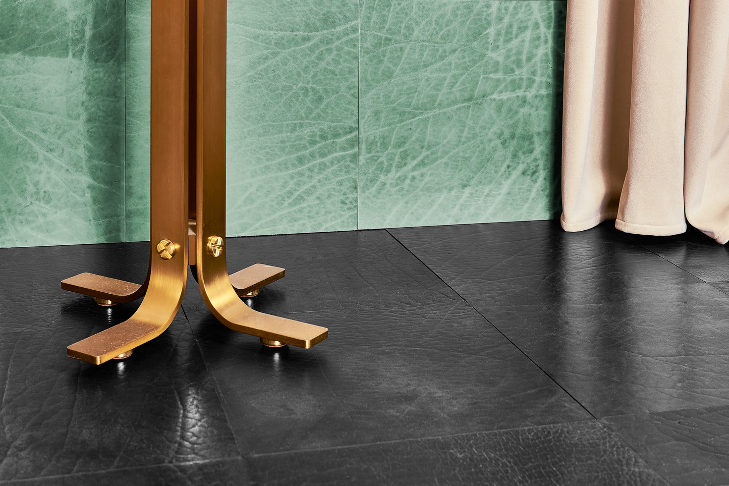 Lamas, Losetas y Paneles Lisos