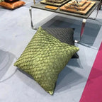 Almohada Artesanal Premium Pirarucu - Tamaño Mediano