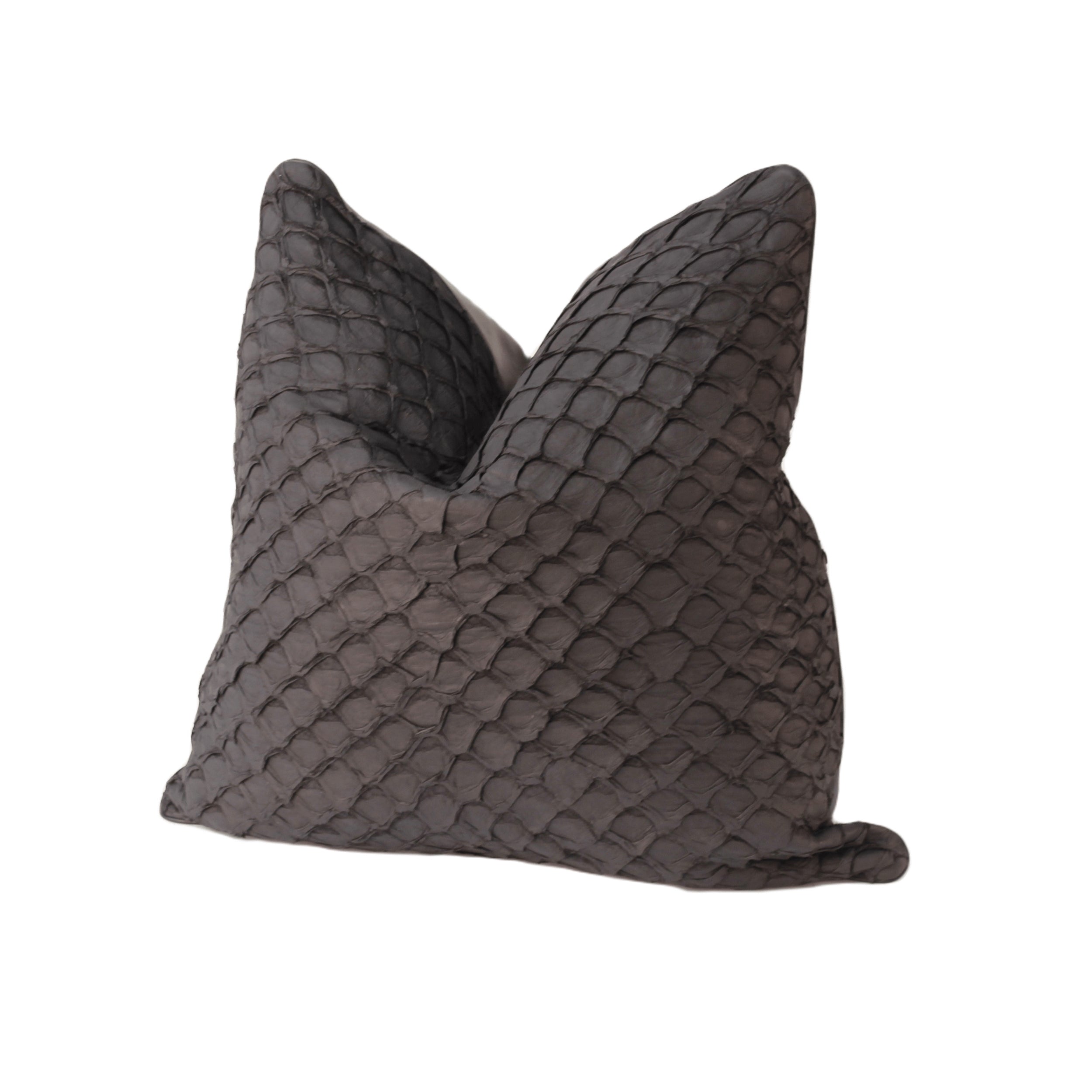 Almohada Pirarucu Artesanal de Lujo - Tamaño Grande