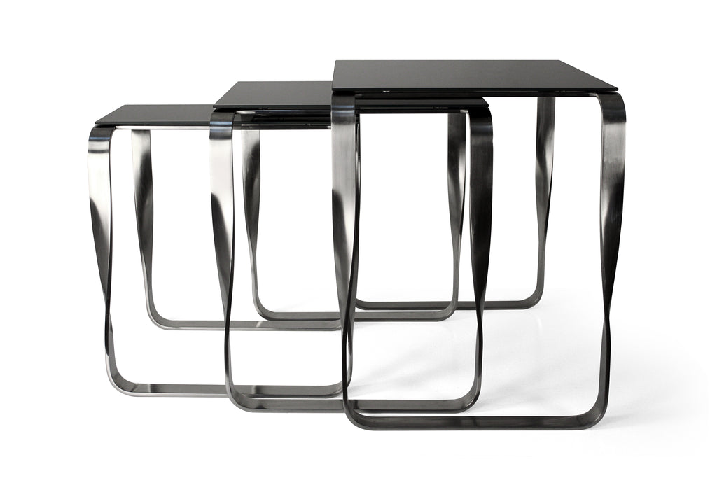 Mesa Auxiliar Nest - Diseño Contemporáneo en Metal y Cristal
