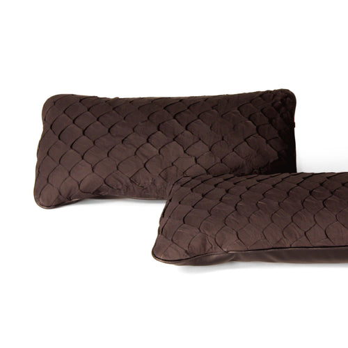 Almohada Pirarucú a medida con reverso de cuero - Tamaño pequeño
