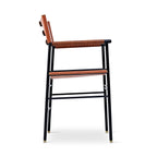 Silla Repose - Hecha a mano en piel vacuna con detalles de latón, totalmente personalizable